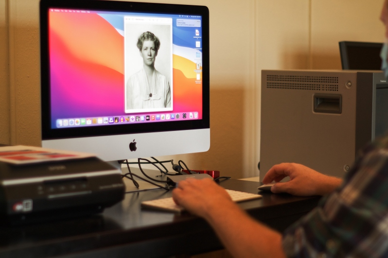 Product Description: Before purchasing, submit a request for an appointment in the Research Library atresearch@hennepinhistory.org. Appointments are required.</br></br>First 30 minutes are free, each additional 30 minutes is $5 ($10/hour).</br></br>hennepinhistory.org/archives</br> 30 Minute Memory Lab Appointment